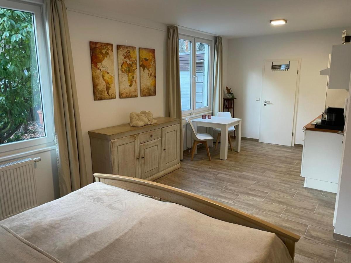 Tolles Apartment In Idyllischer Ruhiger Lage 브라운슈바이크 외부 사진