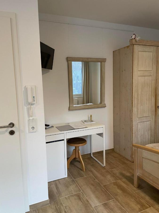 Tolles Apartment In Idyllischer Ruhiger Lage 브라운슈바이크 외부 사진