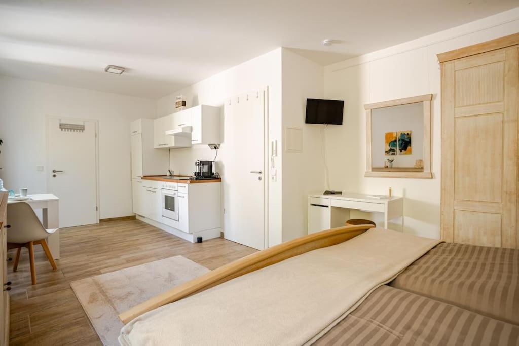 Tolles Apartment In Idyllischer Ruhiger Lage 브라운슈바이크 외부 사진
