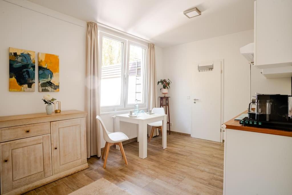 Tolles Apartment In Idyllischer Ruhiger Lage 브라운슈바이크 외부 사진